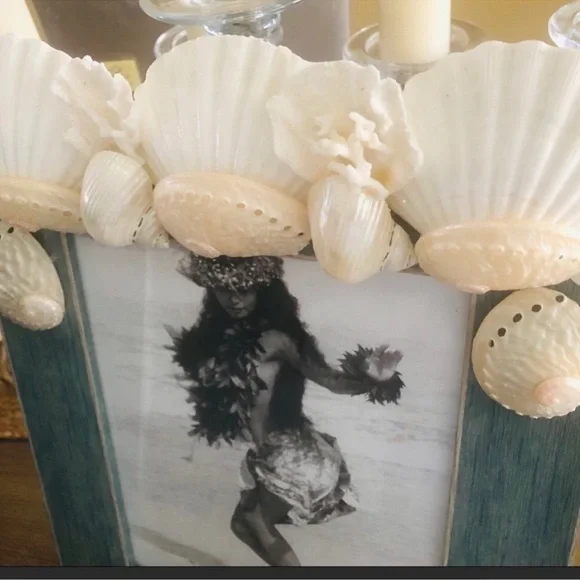 New! Turquoise Blue Mermaid Seashell Crown Photo Frame